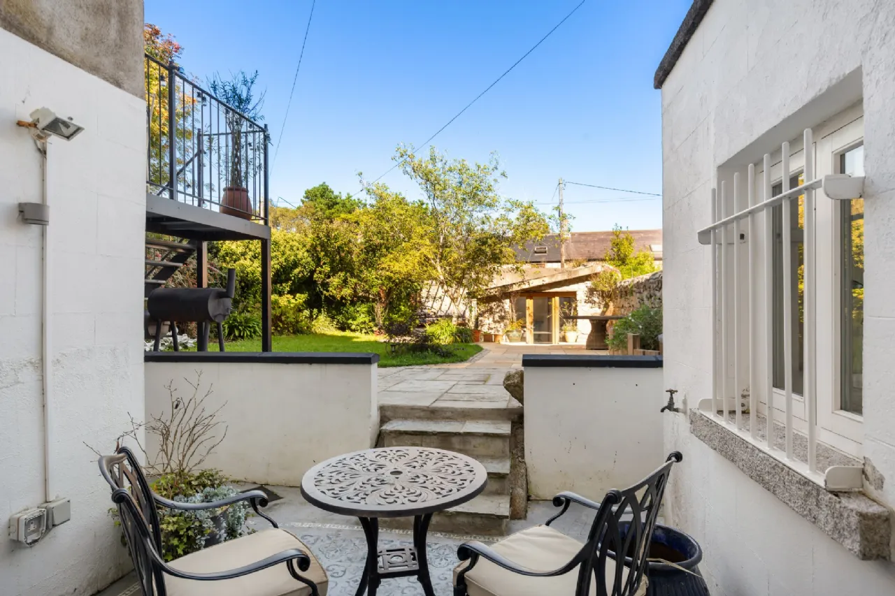 Photo of 1 Belgrave Square North, Monkstown, Co. Dublin, A94KC81