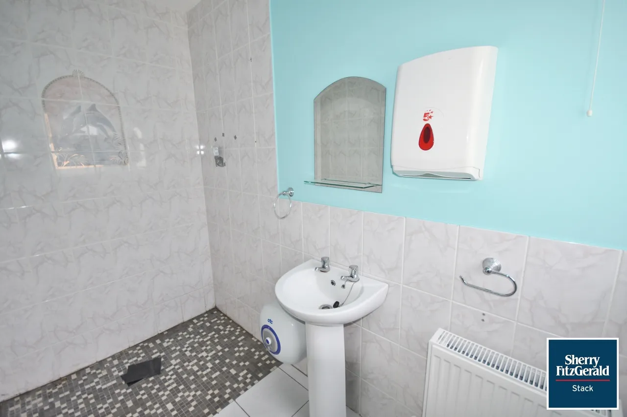 Photo of 8 South Quay, Newcastle West, Co. Limerick, V42 Y990