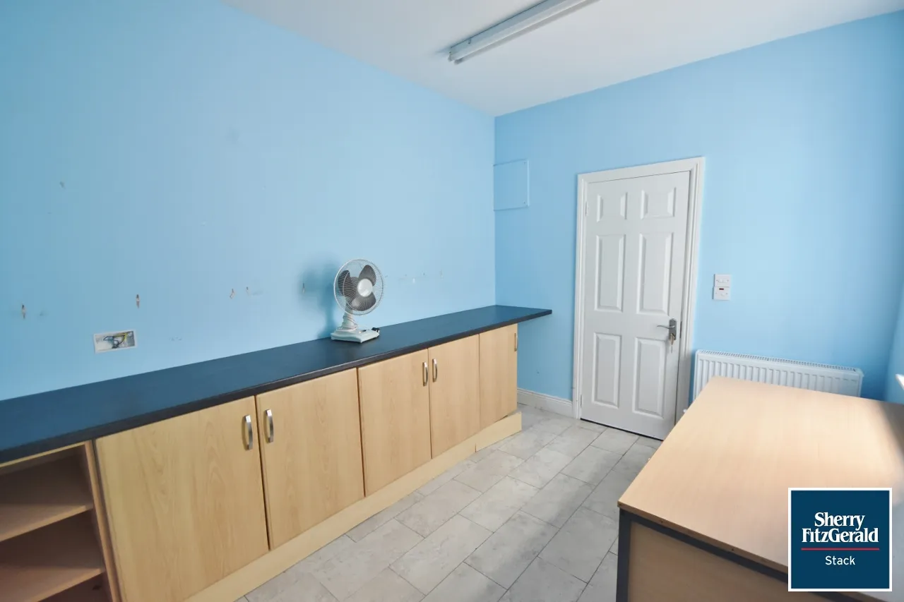 Photo of 8 South Quay, Newcastle West, Co. Limerick, V42 Y990