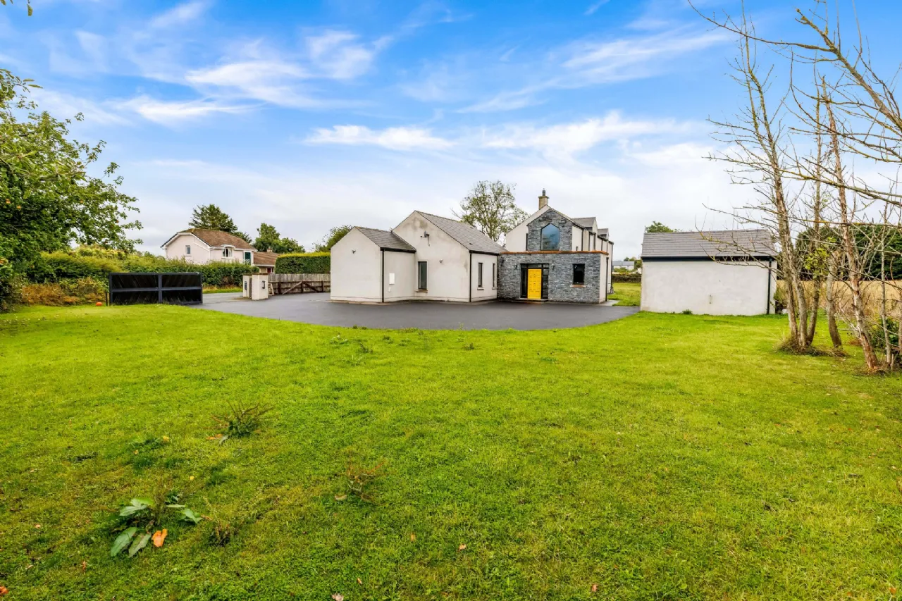 Photo of Dowsain Ghar, Knockmark, Drumree, Meath, A85 HY54