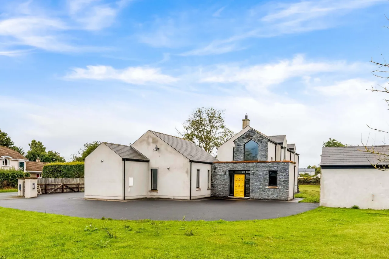 Photo of Dowsain Ghar, Knockmark, Drumree, Meath, A85 HY54
