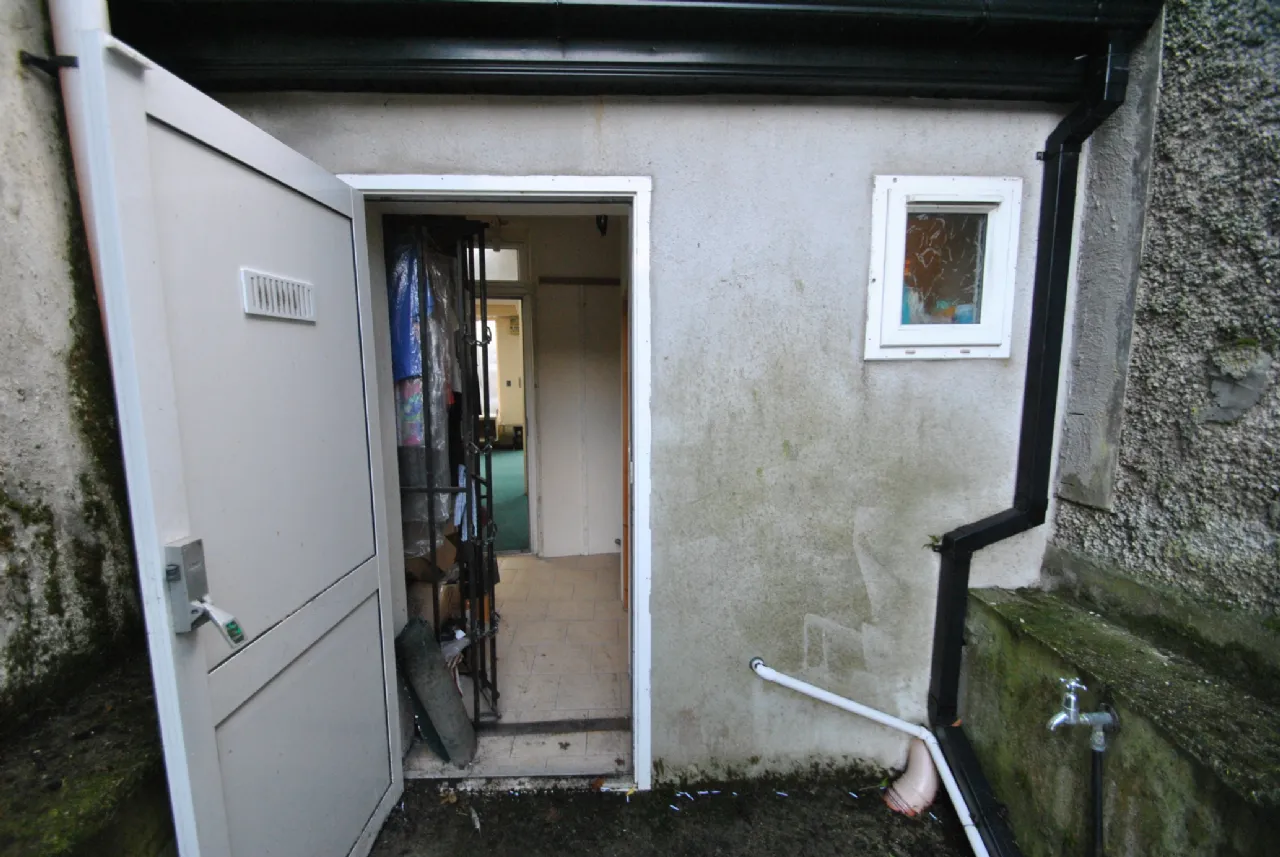 Photo of Main Street, Roscrea, Co. Tipperary, E53 VP76