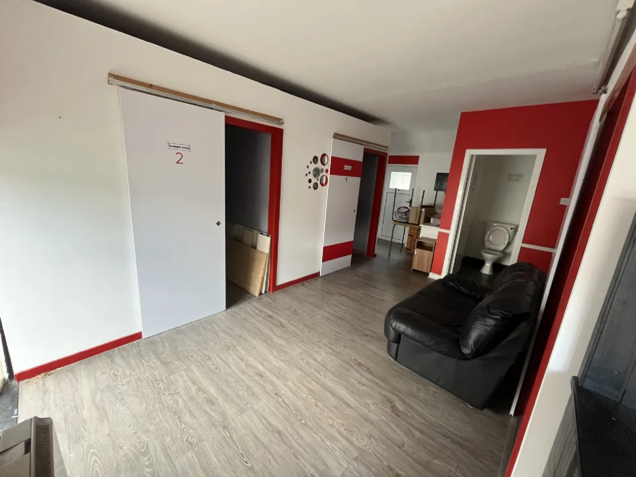 Photo of Main Street, Roscrea, Co. Tipperary, E53 VP76