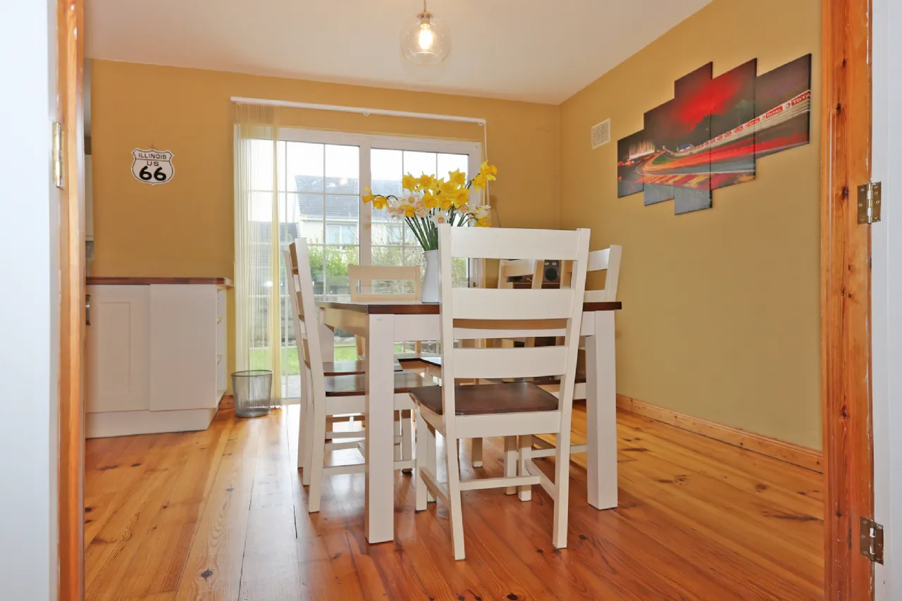 Photo of 7 Carraig Donn, Ballycasey, Shannon, Co. Clare, V14Y579