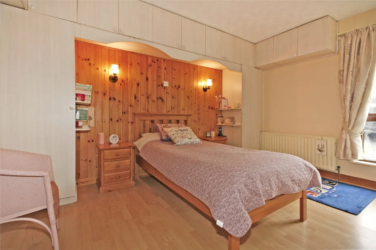 Photo of 19 Tullyvarraga Hill, Shannon, Co Clare, V14 D291