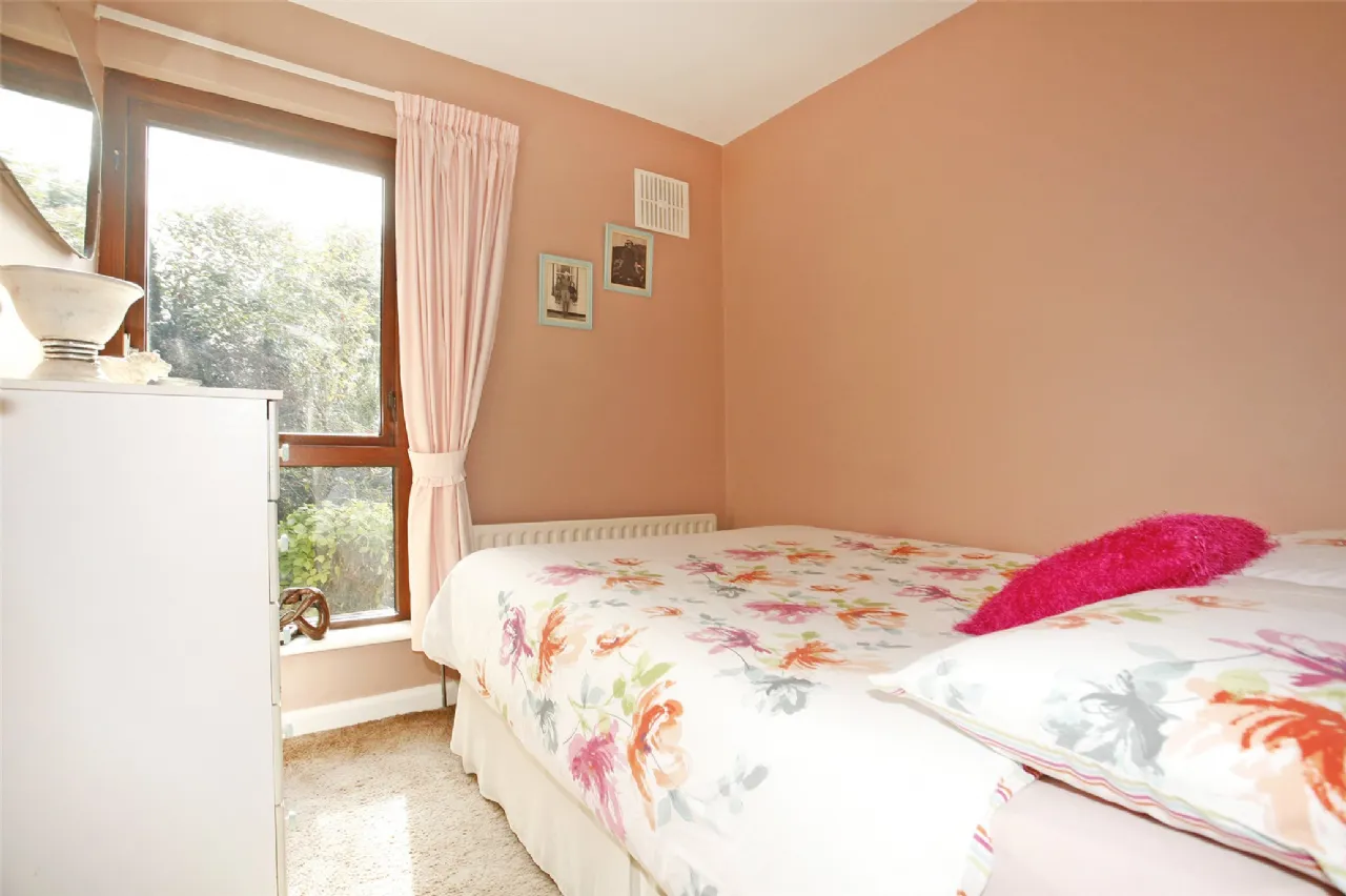 Photo of 19 Tullyvarraga Hill, Shannon, Co Clare, V14 D291