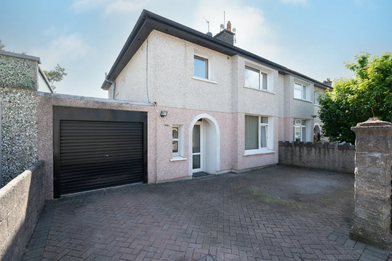 Photo of Avondale, 9 Castlegreina Park, Boreenmanna Road, Cork, T12 H3C3