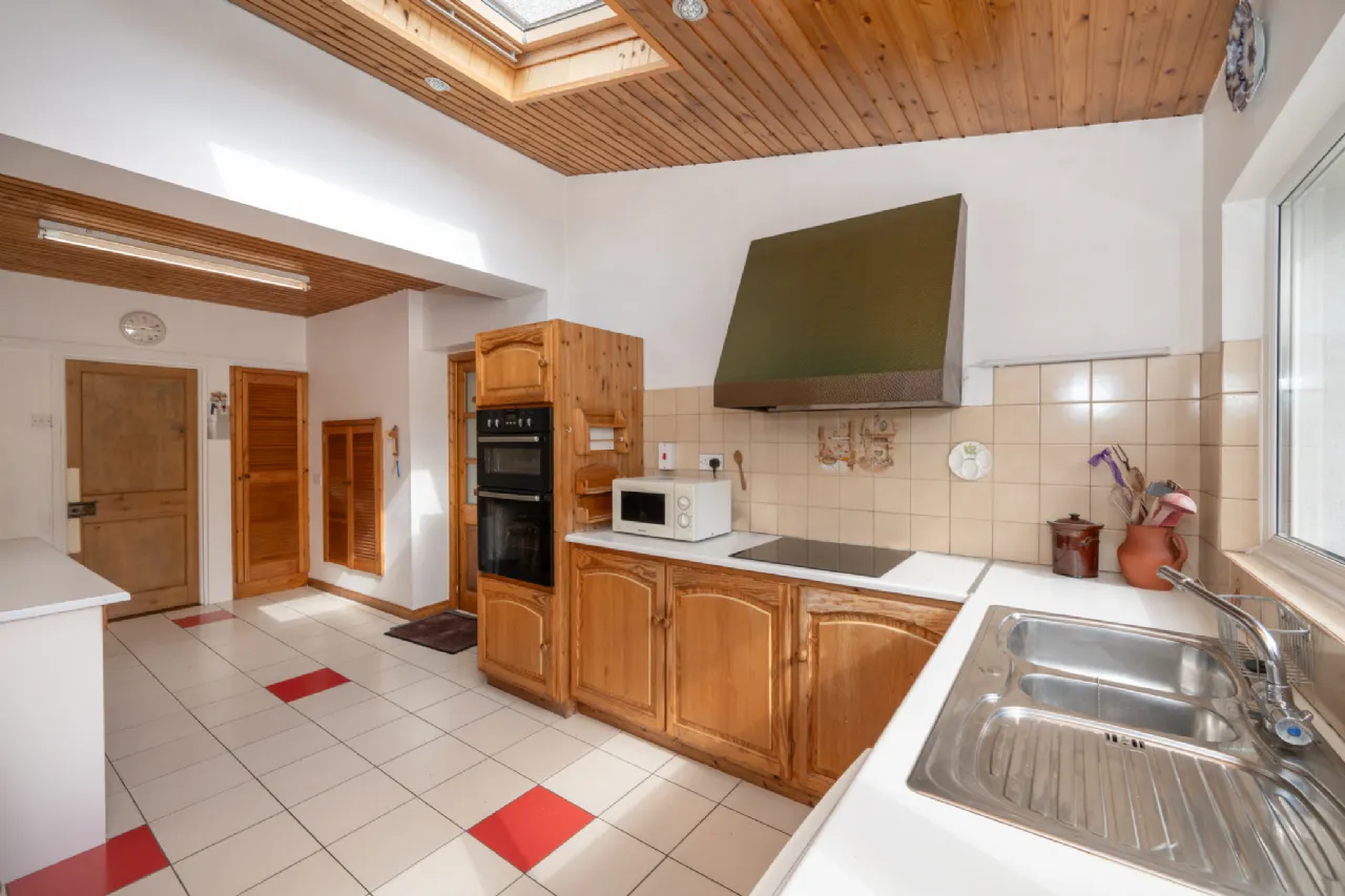 Photo of Avondale, 9 Castlegreina Park, Boreenmanna Road, Cork, T12 H3C3