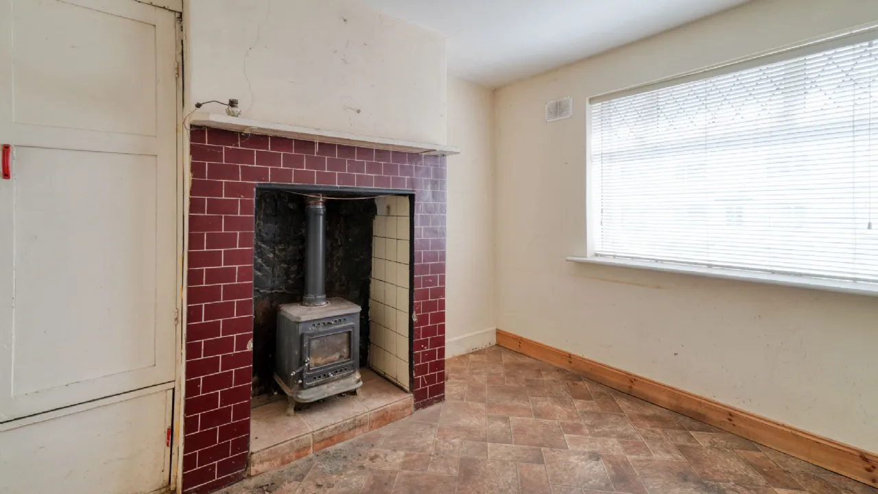 Photo of 37 Saint John's Square, Portlaoise, Laois, R32T1HW