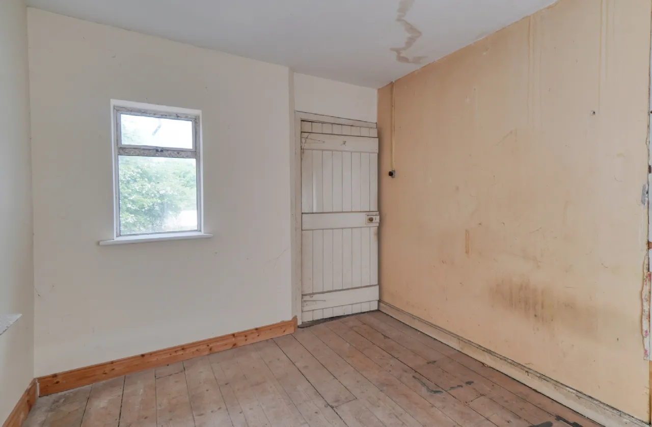 Photo of 37 Saint John's Square, Portlaoise, Laois, R32T1HW