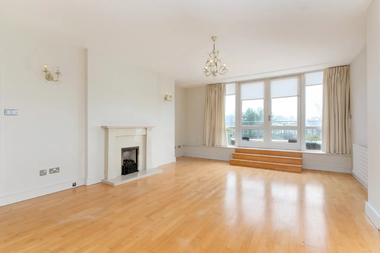 Photo of 18 Beckett Hall, Carrickmines Wood, Dublin 18, D18 AE12