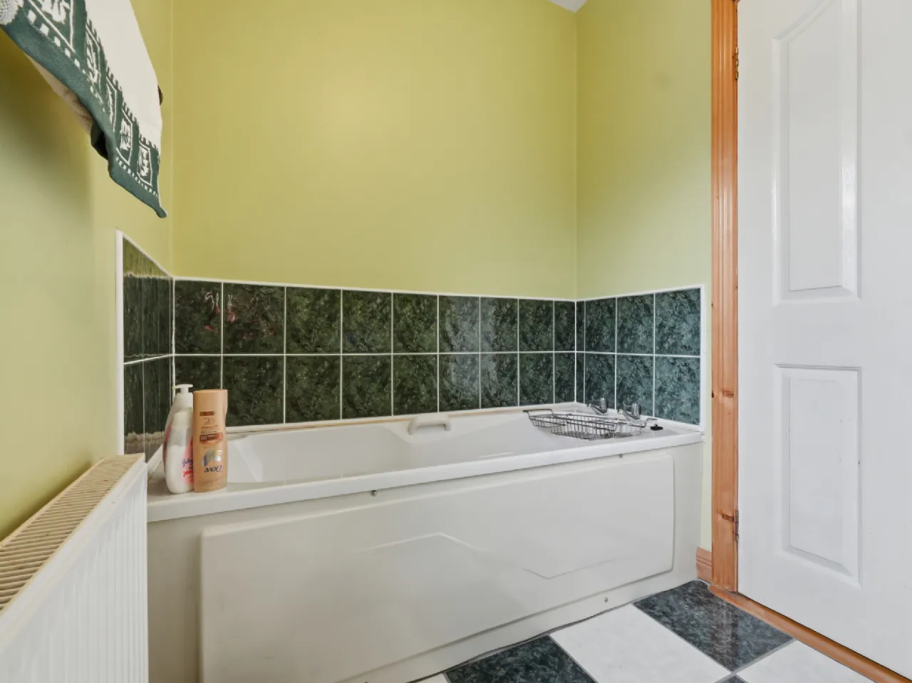 Photo of 18 Lowpark Avenue, Charlestown, Co Mayo, F12NC58