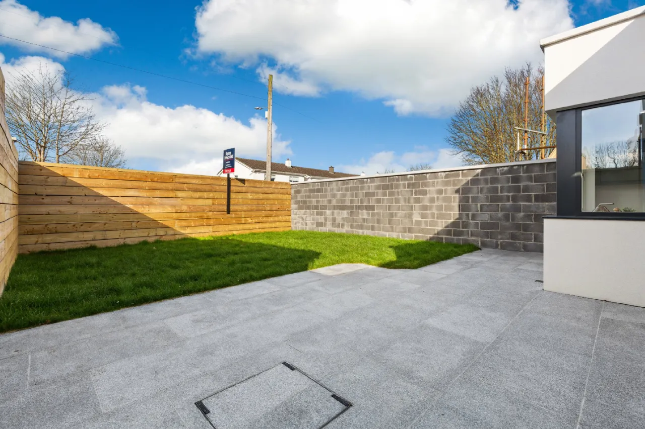 Photo of 2 Dunsandle Grove, Castleknock, Dublin 15, D15 AOCY