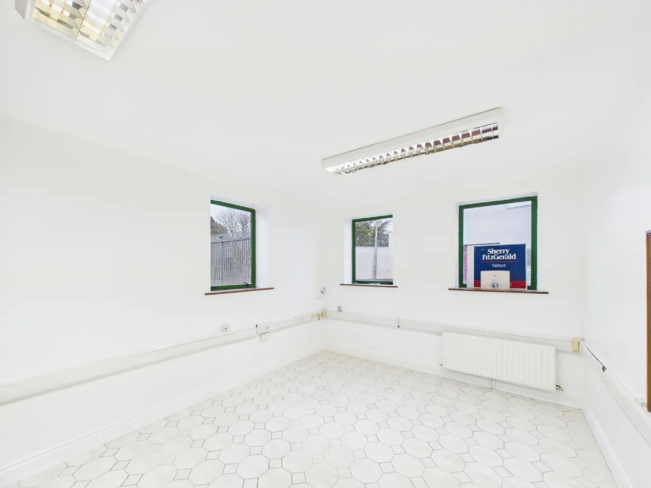 Photo of Martyrs Road, Nenagh, Co. Tipperary