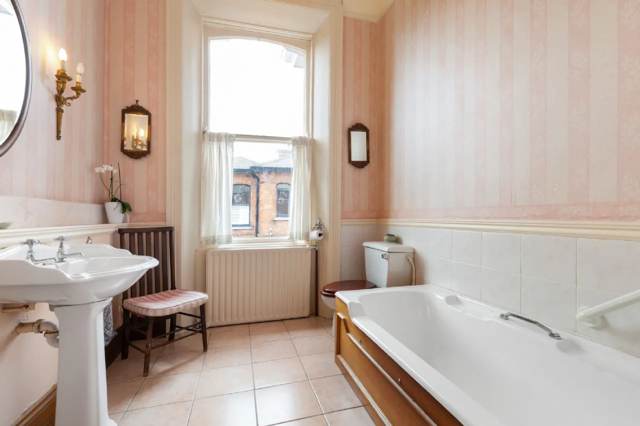 Photo of Belgrano, 73 Merrion Road, Ballsbridge, Dublin 4, D04 E7F9