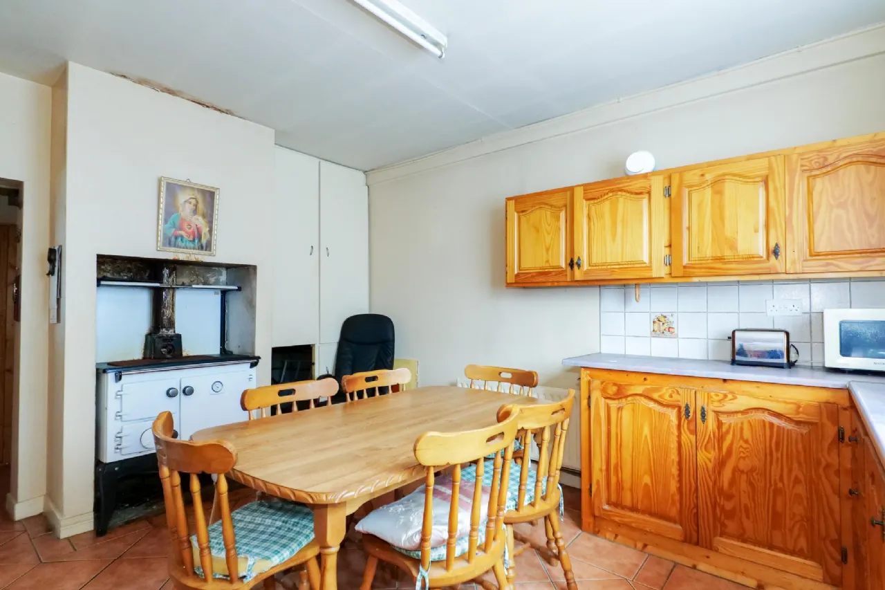 Photo of 14 Liam Mellows Terrace, Bohermore, Galway, H91 RD2P