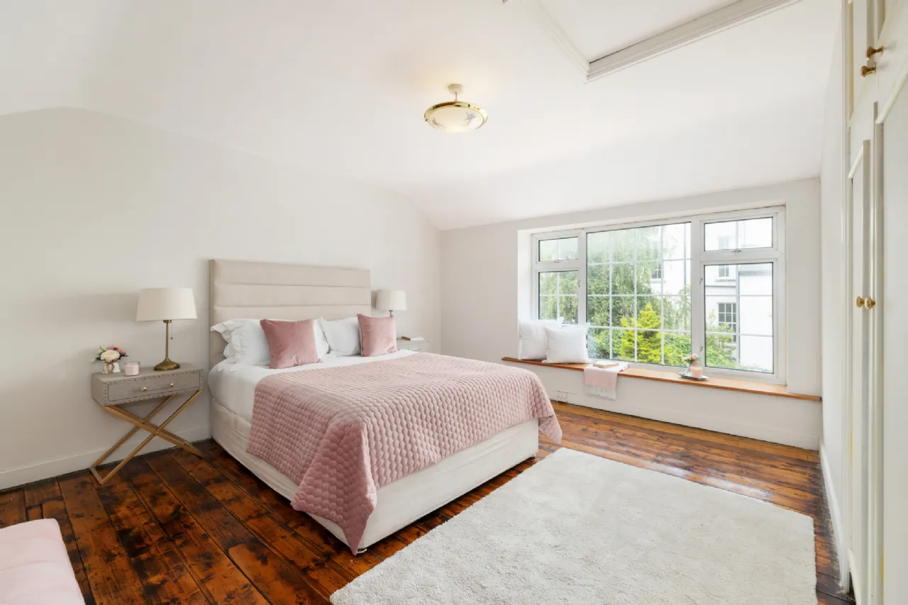 Photo of Longford Lodge, 25 Monkstown Crescent, Monkstown, Co Dublin, A94 C4H5