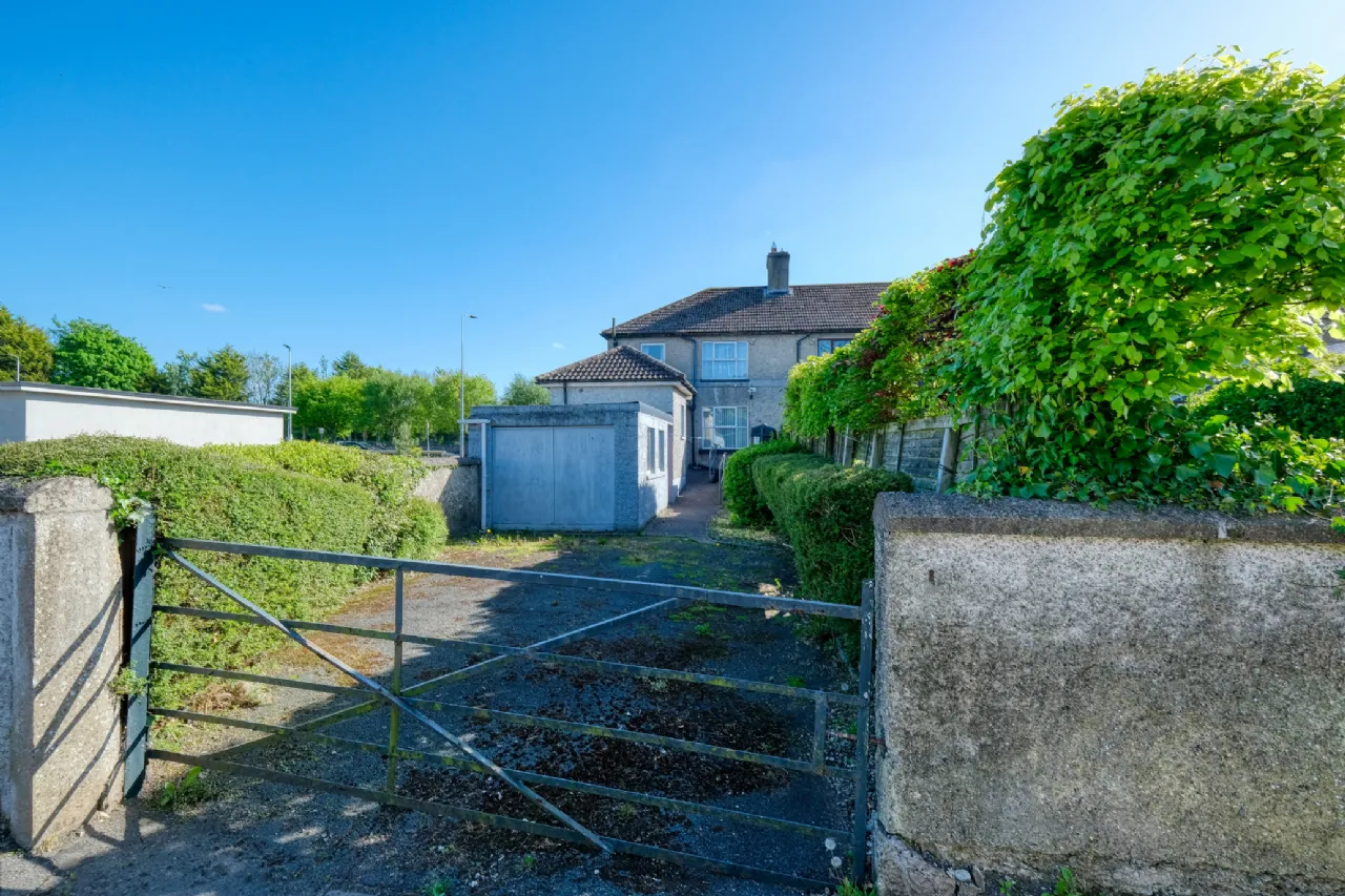 Photo of 12 Saint Mary's Terrace, Dublin Road, Longford, N39 R6Y3