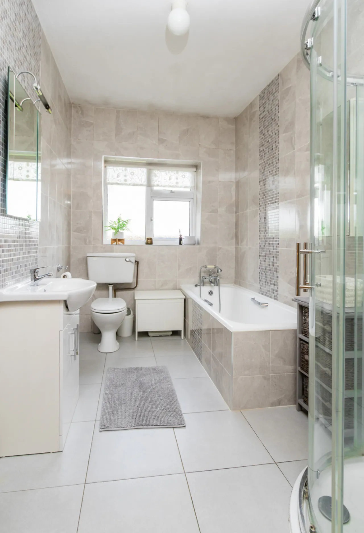 Photo of 15 Hawthorn Drive, Roscommon, Co. Roscommon, F42 HY06