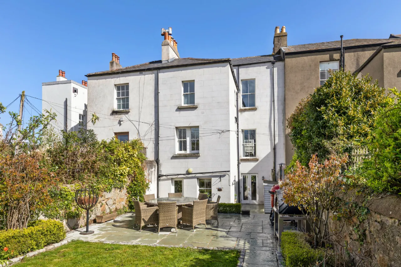 Photo of 2 Royal Terrace West, Dun Laoghaire, Co Dublin, A96H022