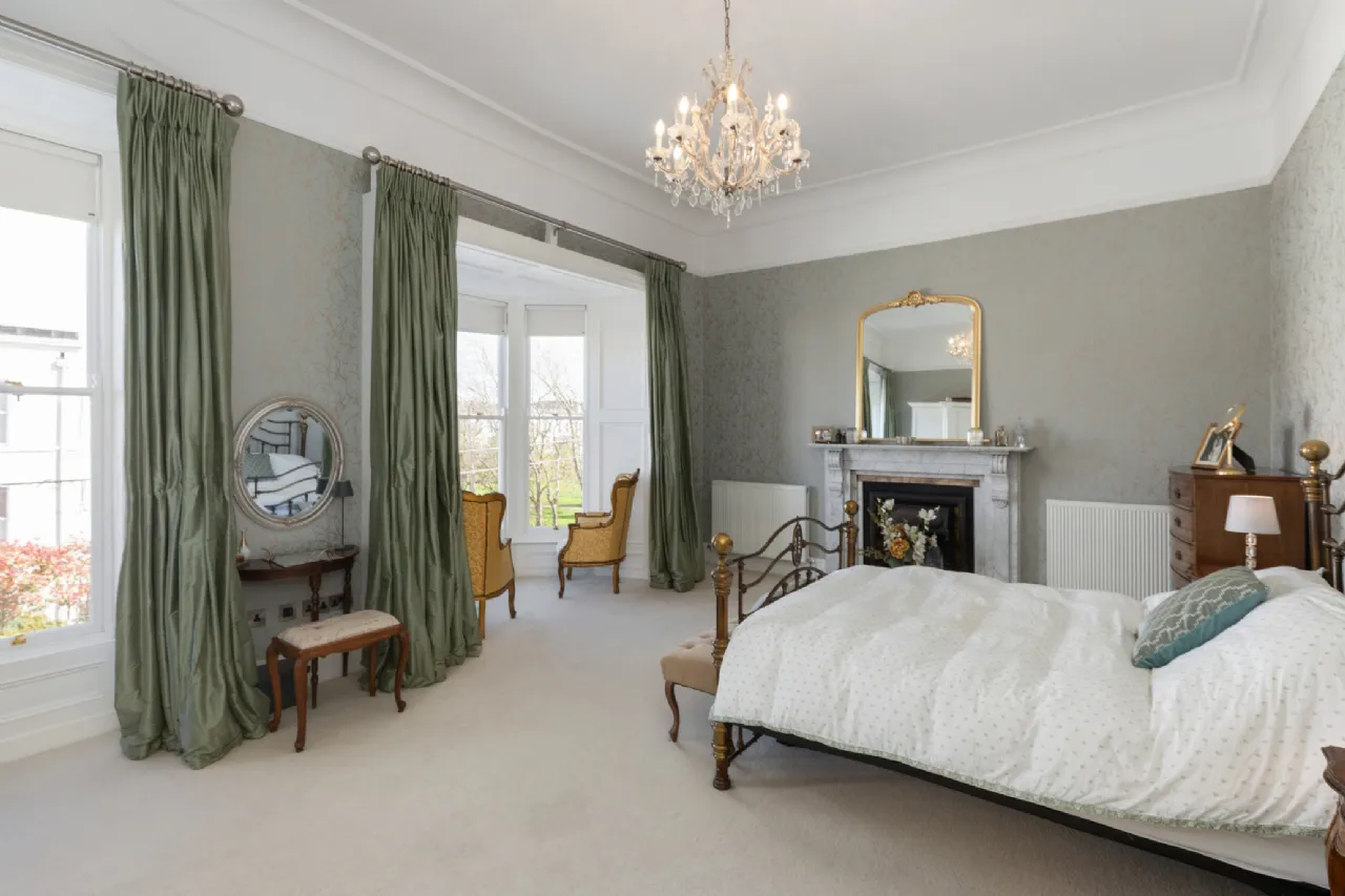 Photo of 2 Royal Terrace West, Dun Laoghaire, Co Dublin, A96H022