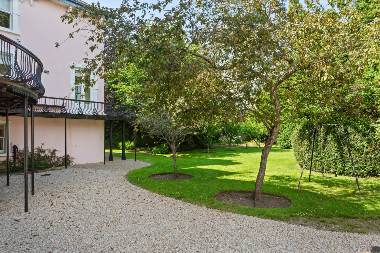 Photo of Summerville, 21 Cross Avenue, Blackrock, Co. Dublin, A94 K1V0