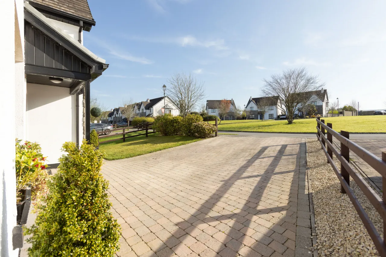 Photo of 15 Stoneleigh, Ballymore, Co. Westmeath., N91HY06