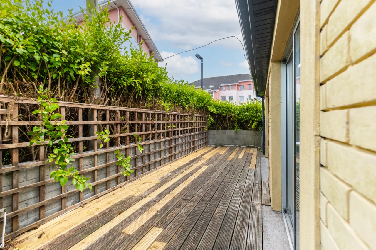 Photo of Coastguard Station, O'Briens Place, Youghal, Co Cork, P36HN20