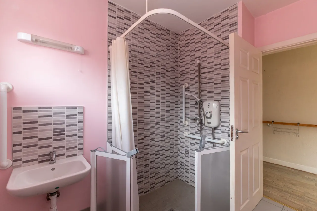 Photo of Coastguard Station, O'Briens Place, Youghal, Co Cork, P36HN20