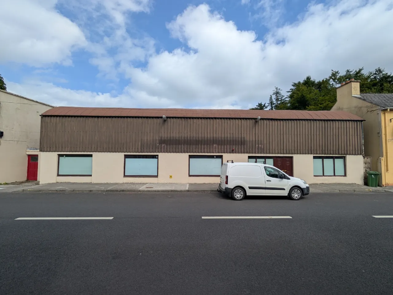 Photo of O'Haras Carpets, Park Road, Swinford, Co Mayo, F12N725
