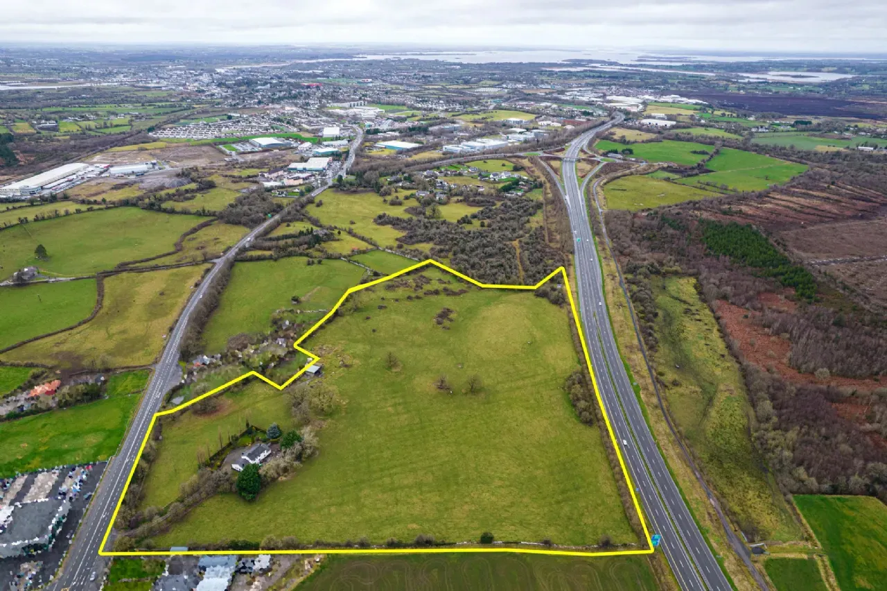 Photo of Creggan Upper, Dublin Road, Athlone, Co. Westmeath, N37 FW56