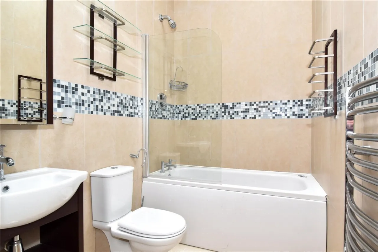 Photo of Threadneedle Court, Threadneedle Road, Salthill, Galway, H91 KV22