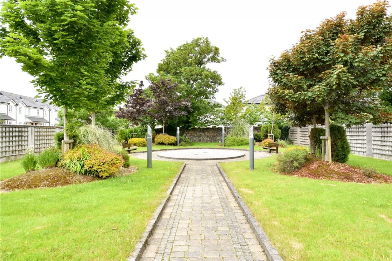 Photo of Threadneedle Court, Threadneedle Road, Salthill, Galway, H91 KV22