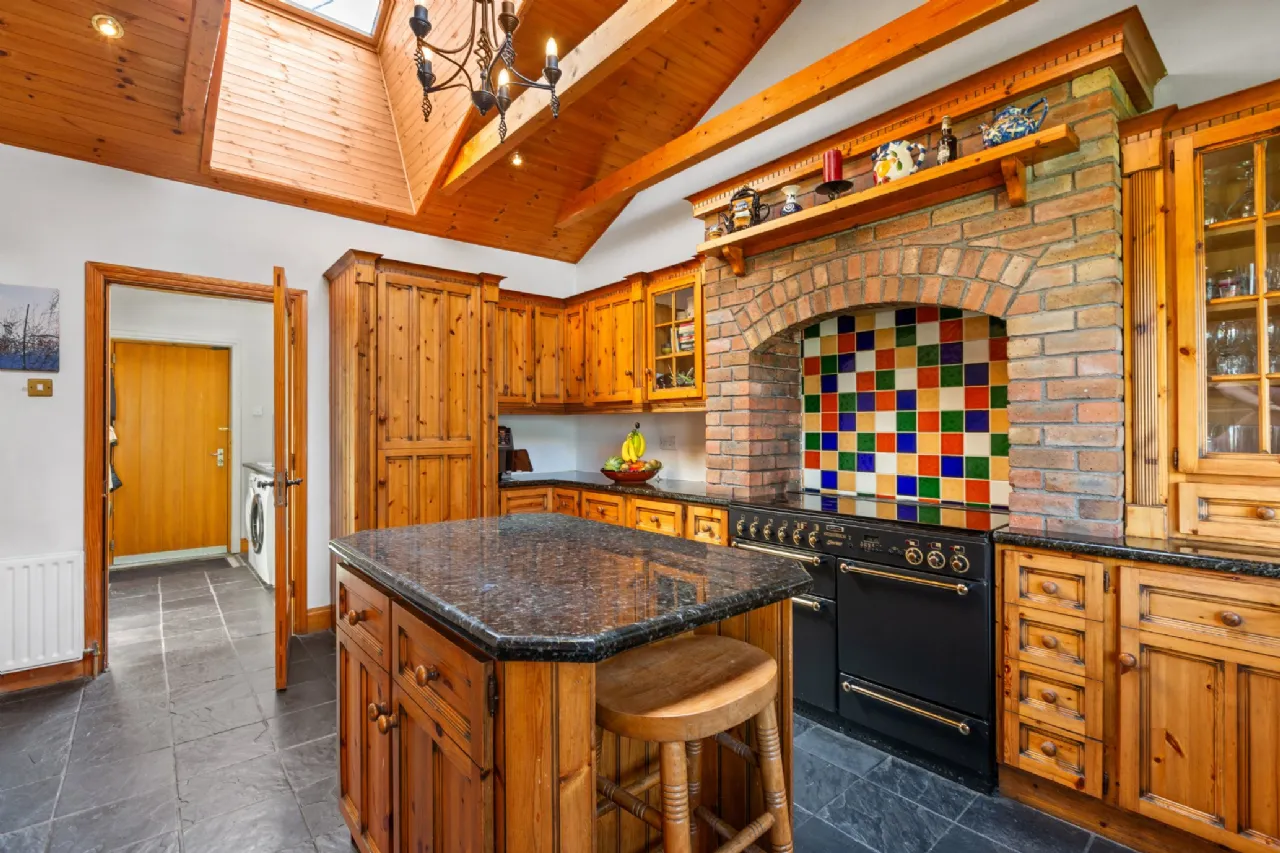 Photo of 237 Lower Kilmacud Road, Kilmacud, Dublin 14, D14 E220