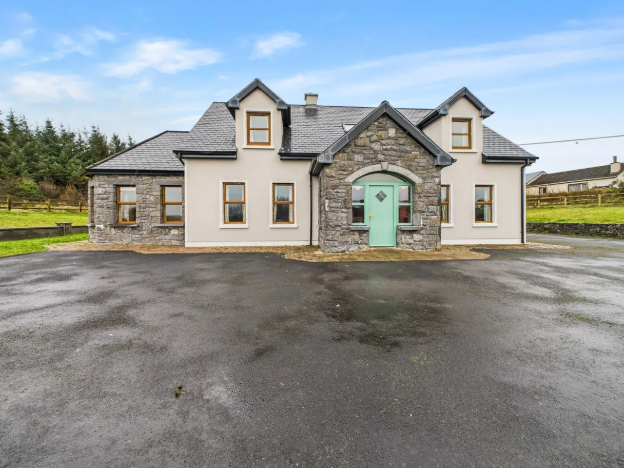 Photo of Kilfenora Road, Lisdoonvarna, Co. Clare, V95 NR71
