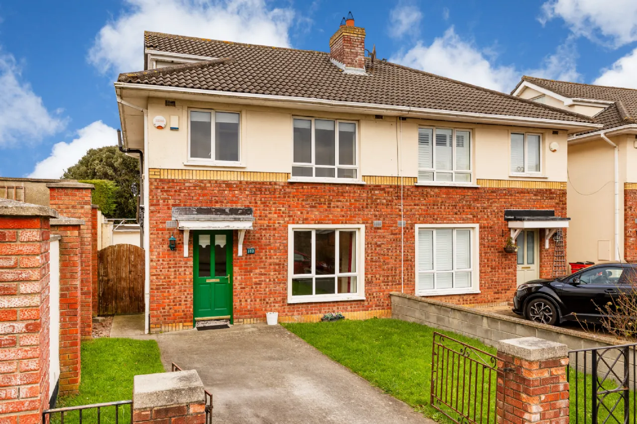 Photo of 102 Saint David's, Artane, Dublin 5, D05 N2N2