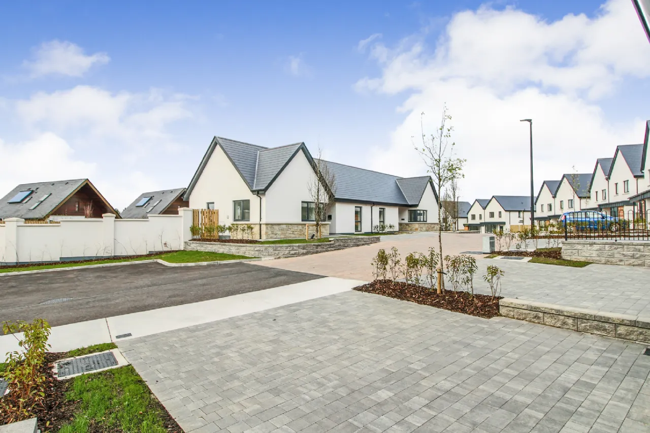 Photo of No. 11 The Crescent, Priors Point, Attirory, Carrick-On-Shannon, Co. Leitrim, N41 T3P8