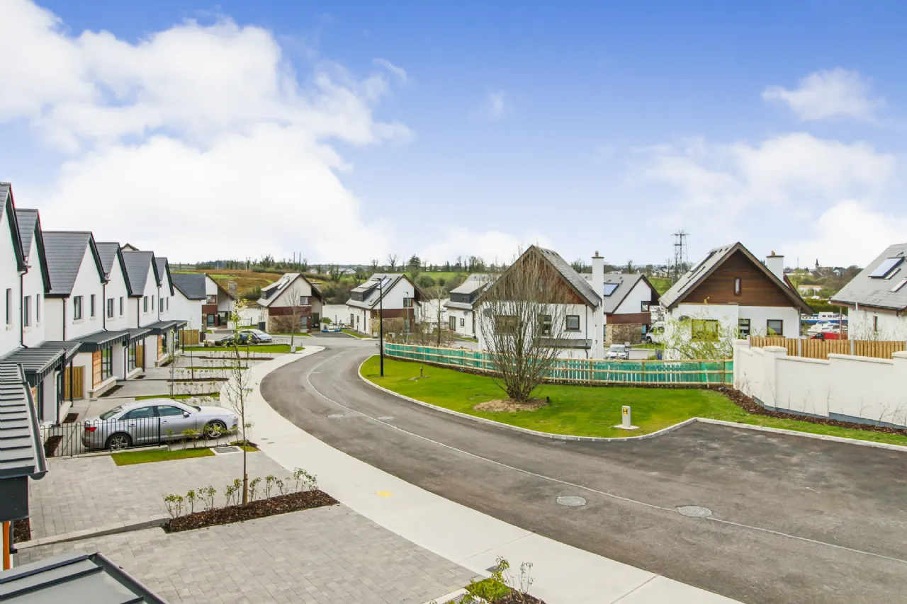 Photo of No. 11 The Crescent, Priors Point, Attirory, Carrick-On-Shannon, Co. Leitrim, N41 T3P8