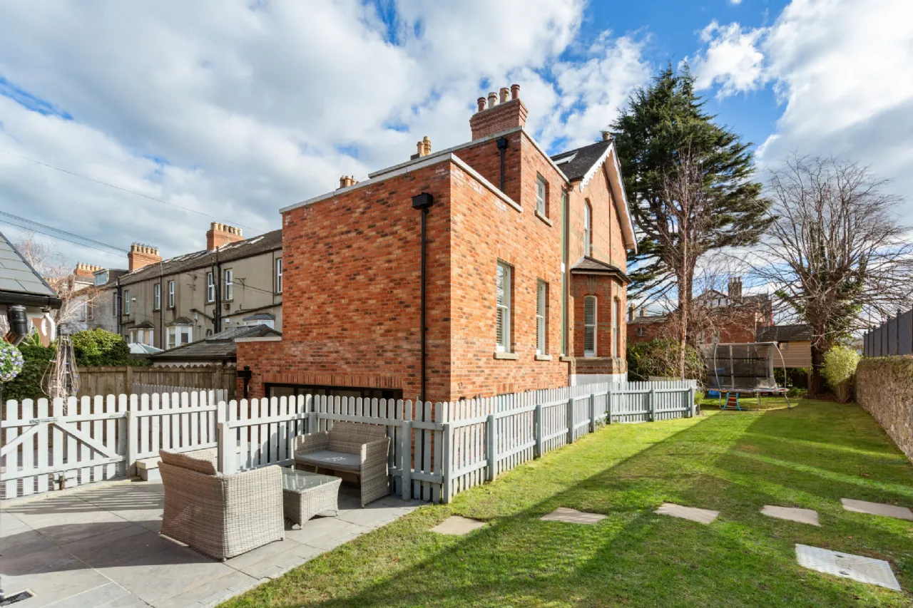 Photo of 1 Cowper Road, Rathmines, Dublin 6, D06 X3Y1