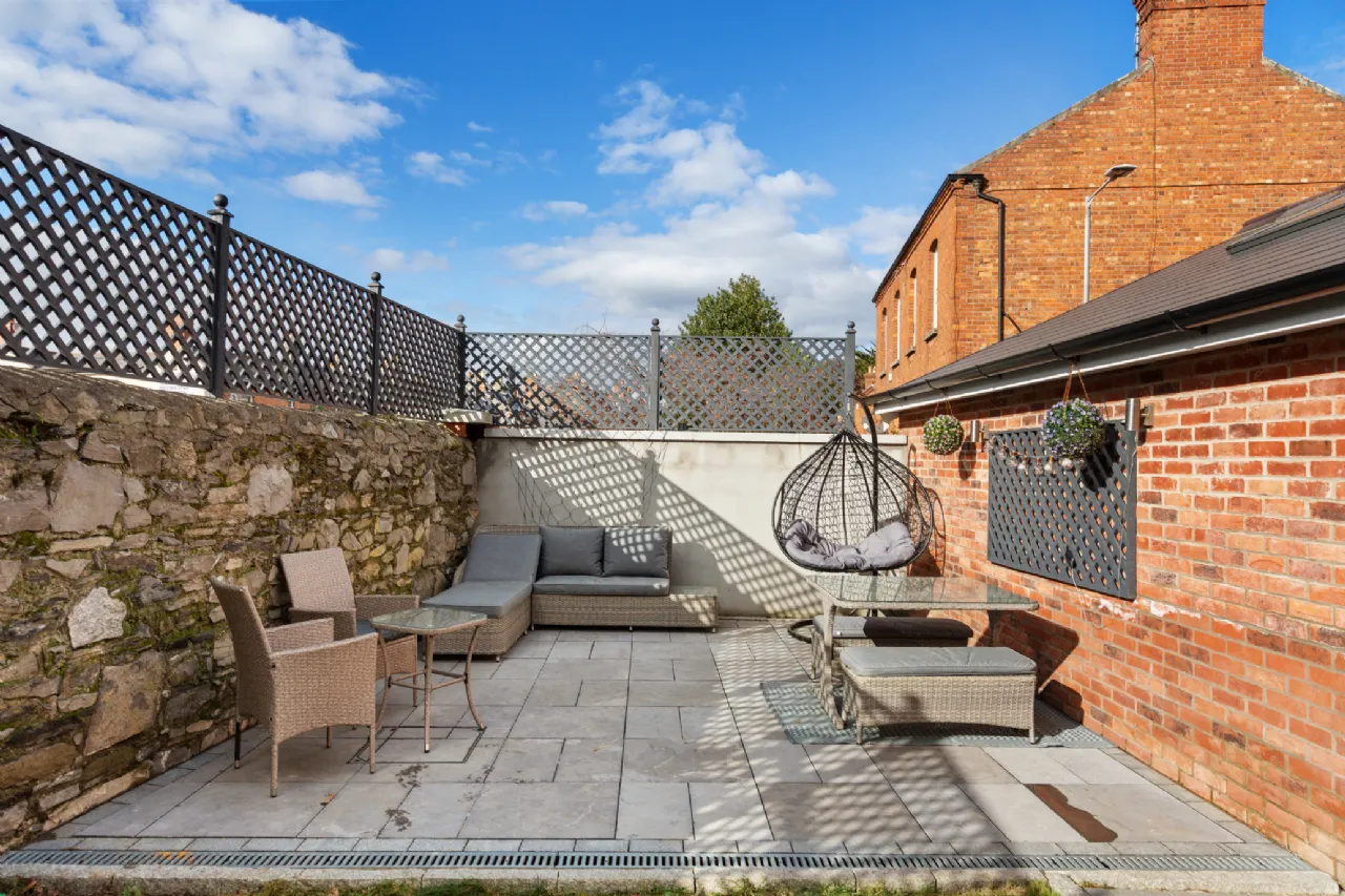 Photo of 1 Cowper Road, Rathmines, Dublin 6, D06 X3Y1