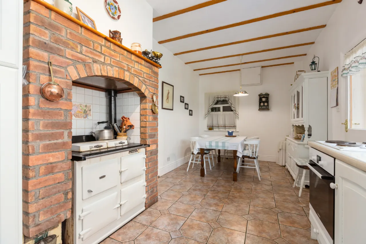 Photo of Gatineau, Sandyford Road, Sandyford, Dublin 16, D16 Y0X4