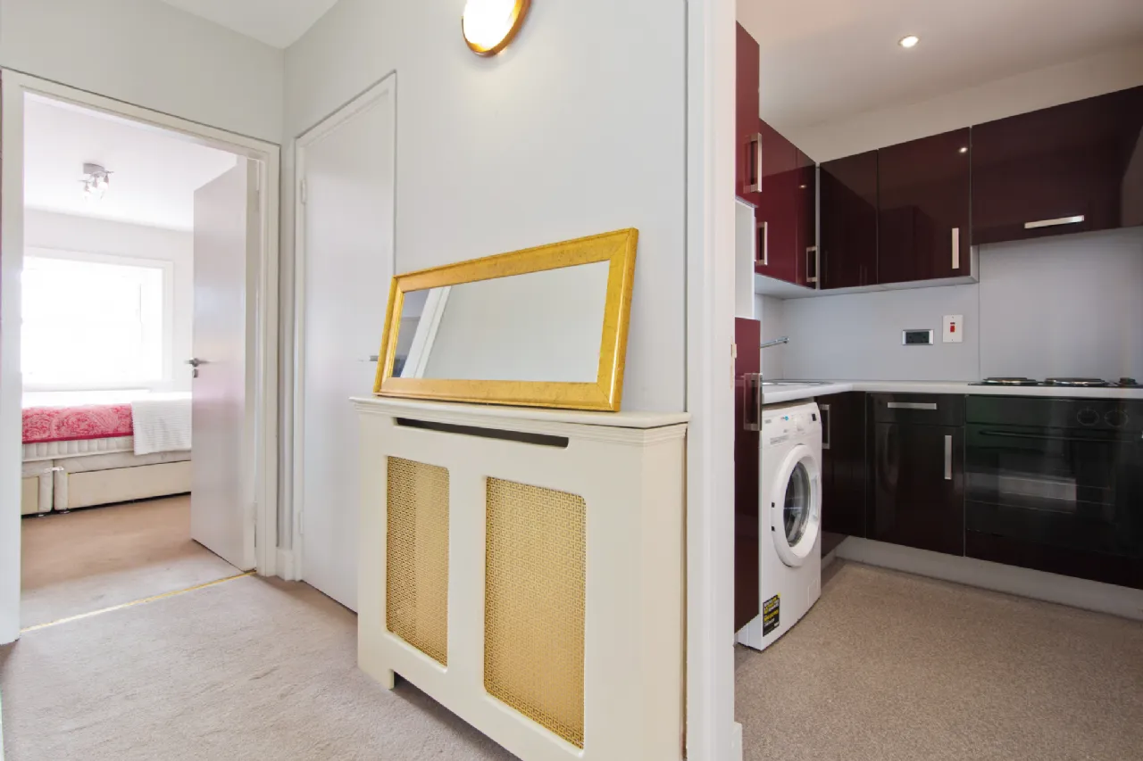 Photo of Apartment E, 87 Lower Baggot Street, Dublin 2, D02 X386