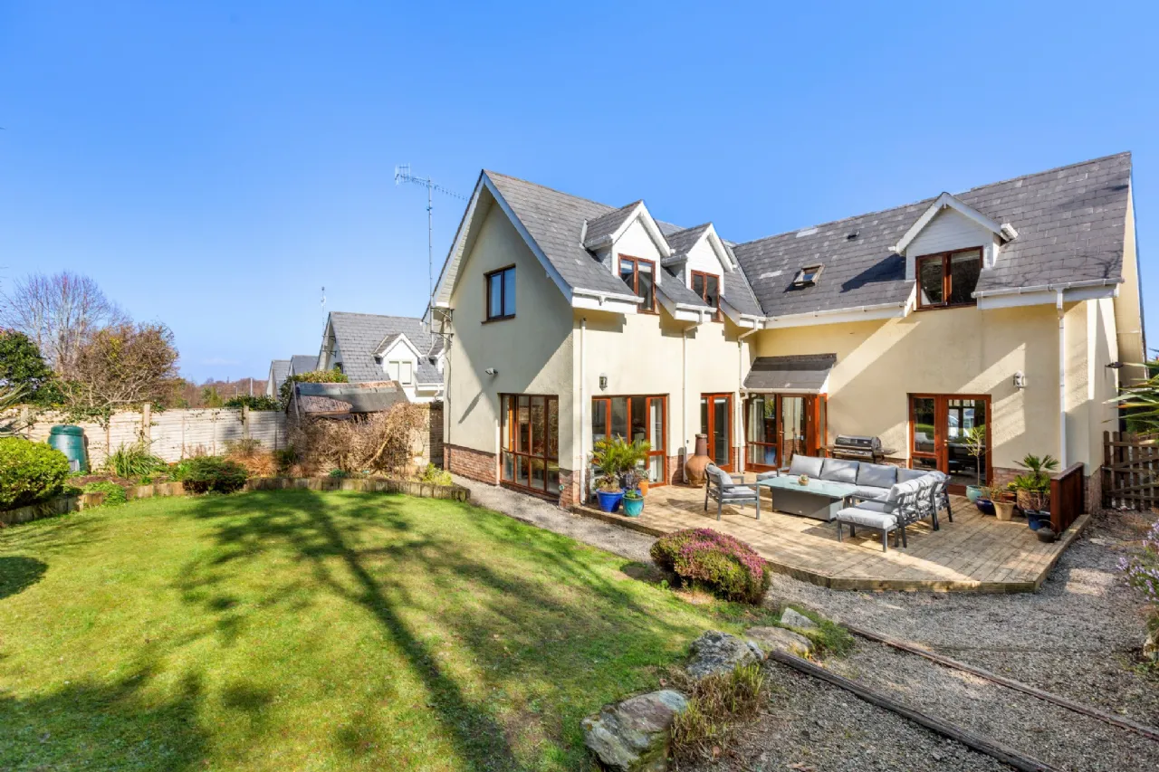 Photo of 21 Brehon's Chair, Kellystown Road, Rathfarnham, Dublin 16, D16 RX02