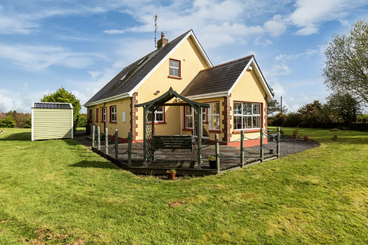 Photo of Tiraru, Ballynellard, Blackwater, Co Wexford, Y21WP99