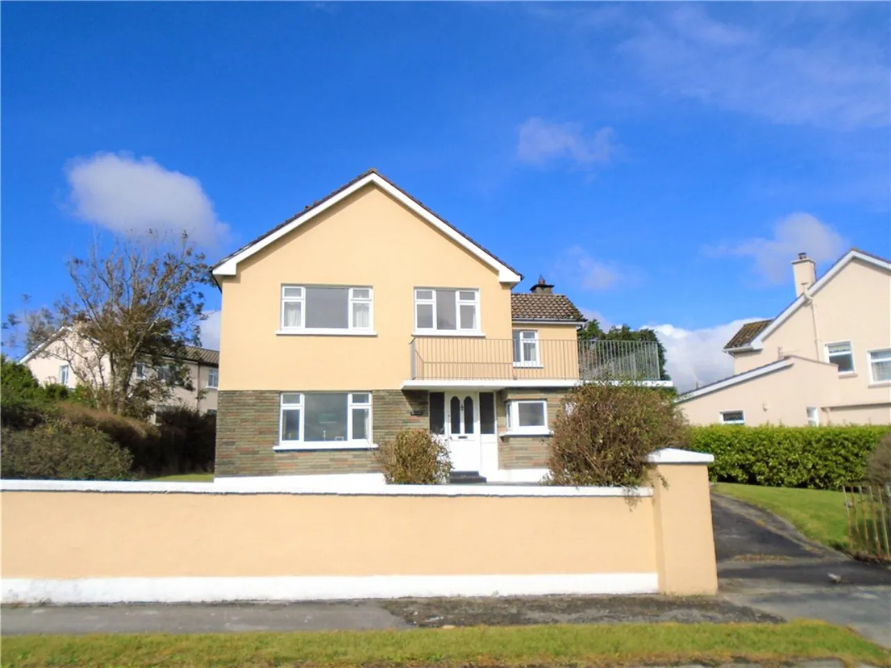 Photo of Inis Eoghain, Shannon Heights, Kilrush, Co Clare, V15 H426