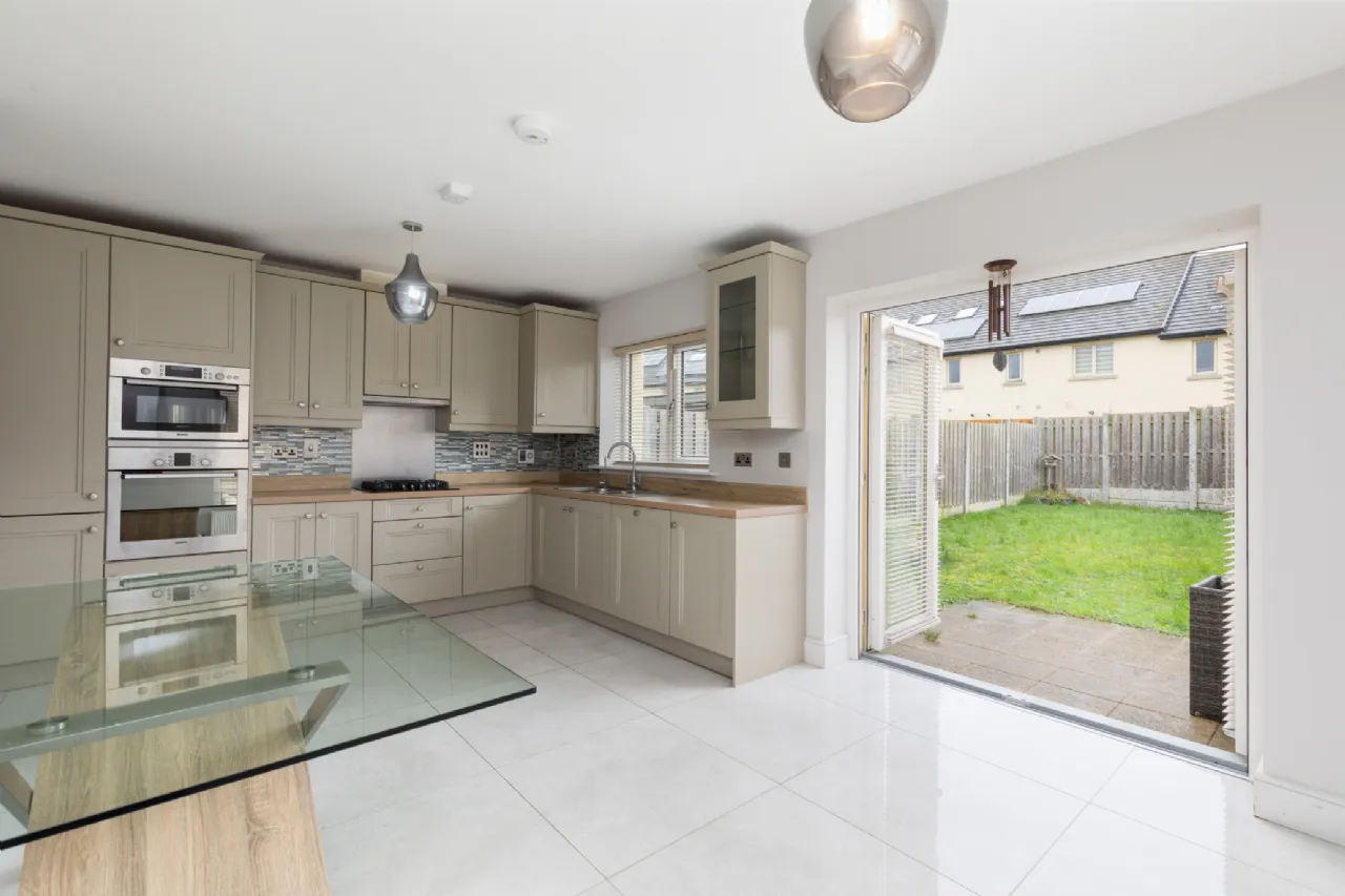 Photo of 25 Barnwell Woods, Hansfield, Dublin 15, D15 VE8D