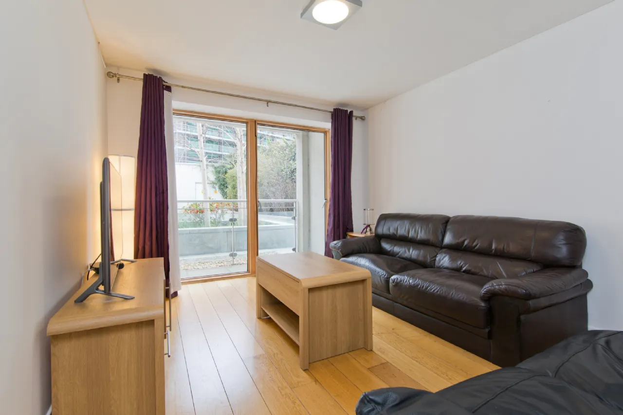 Photo of 1 Alexandra Walk, Adelaide Square, Whitefriar Street, Dublin 8, D08 P935