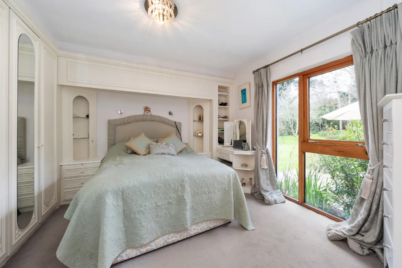 Photo of Fernsea, Ferndale Road, Rathmichael, Dublin 18., D18YX30