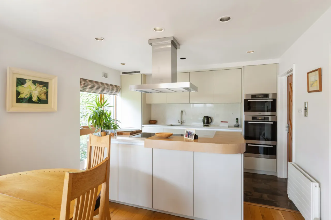 Photo of Fernsea, Ferndale Road, Rathmichael, Dublin 18., D18YX30