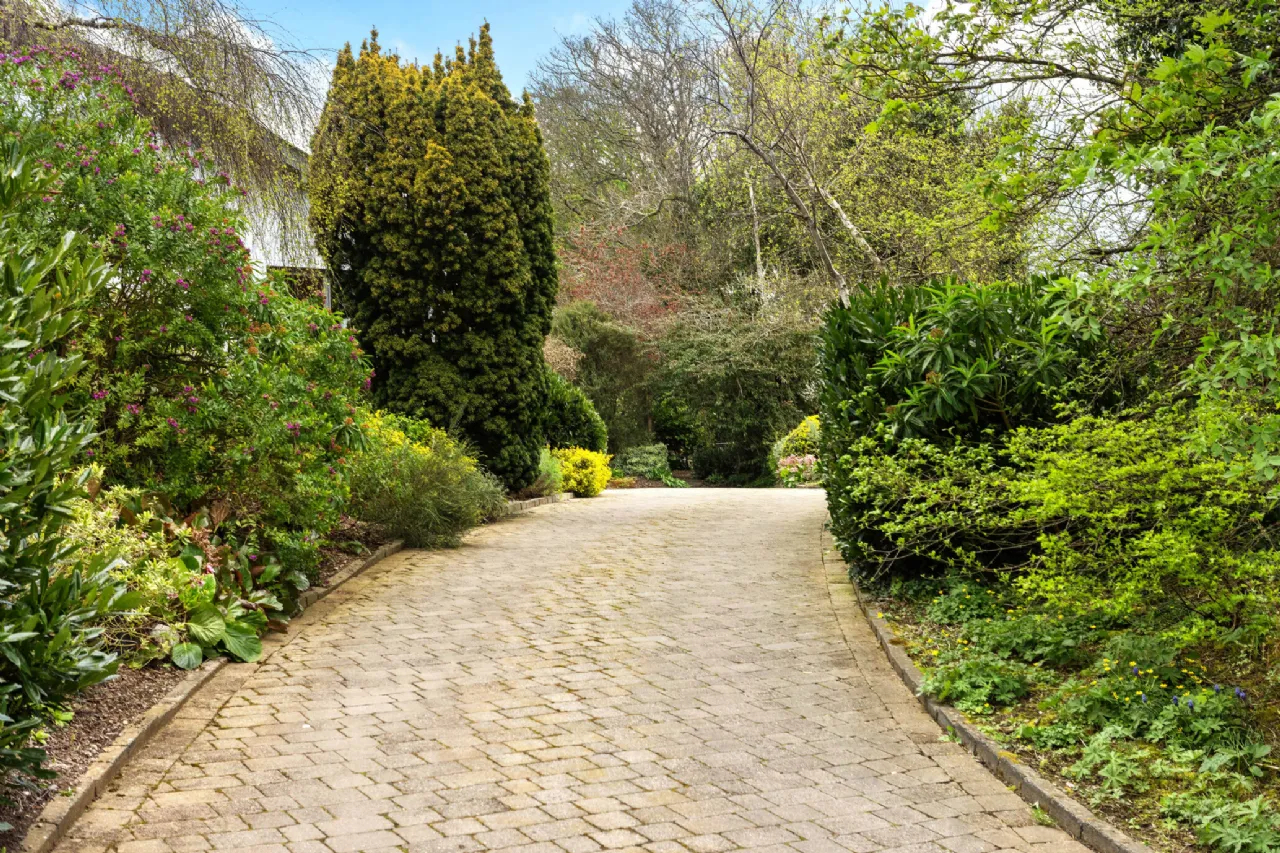 Photo of Fernsea, Ferndale Road, Rathmichael, Dublin 18., D18YX30